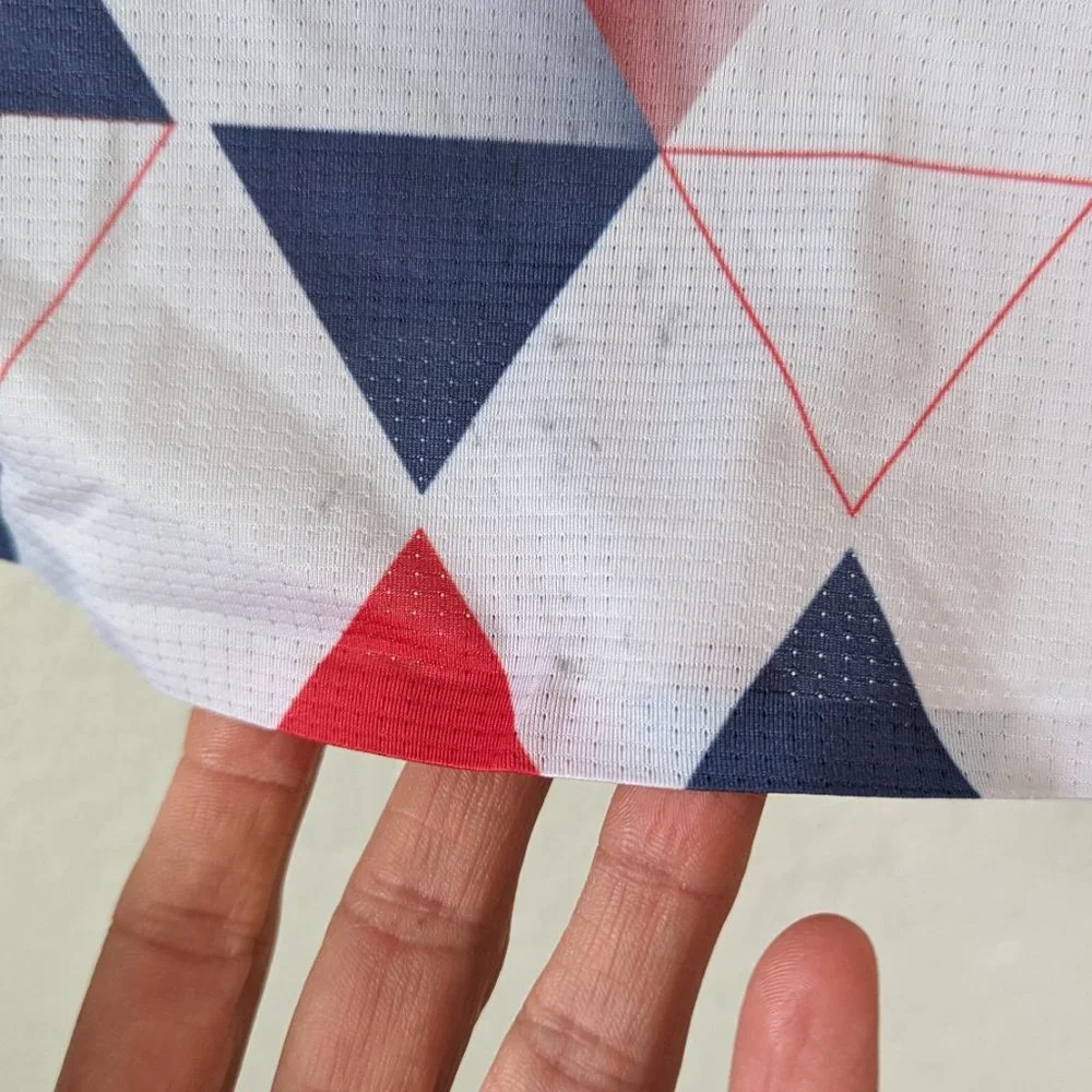 Rabbit Runtee Running Triangle Pattern - Picture 4 of 7